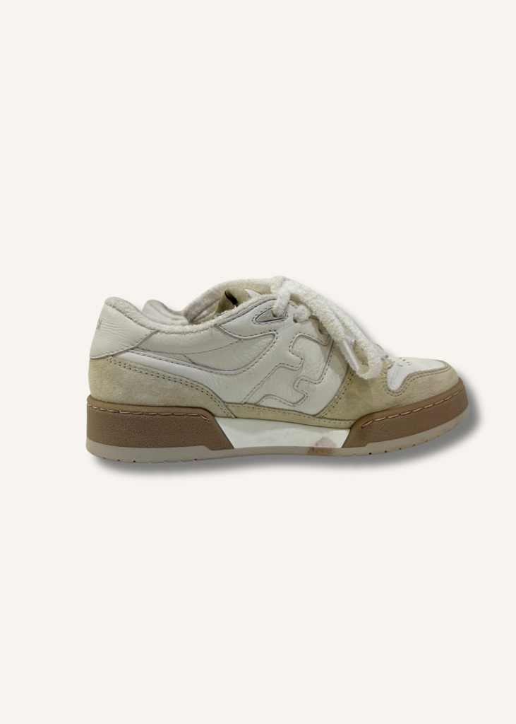 Fendi Low Top Sneakers