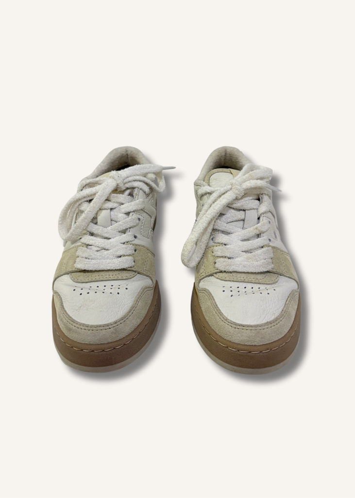 Fendi Low Top Sneakers