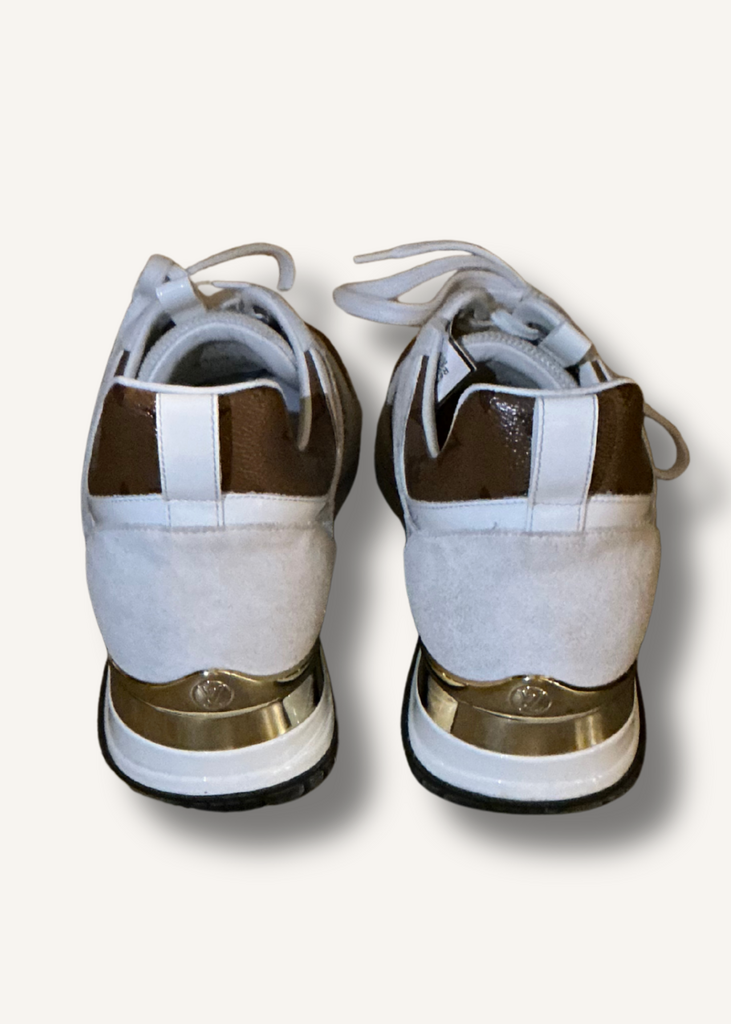 Louis Vuitton Run Away Sneaker