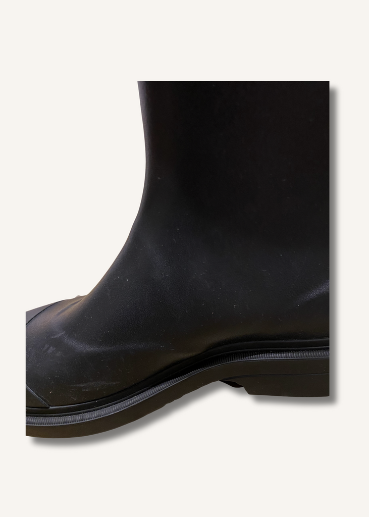 Chanel Black Caoutchouk CC Rainboots