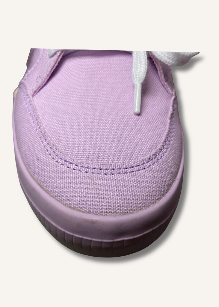 Off-White Low-Top Vulcanized Sneakers