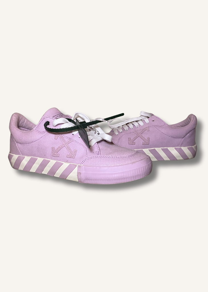 Off-White Low-Top Vulcanized Sneakers
