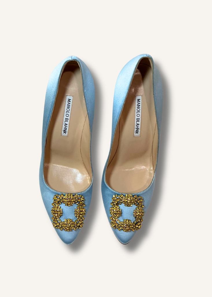 Manolo Blahnik Light Blue Hangisi Pumps