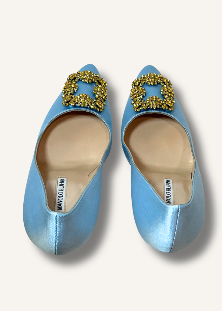 Manolo Blahnik Light Blue Hangisi Pumps