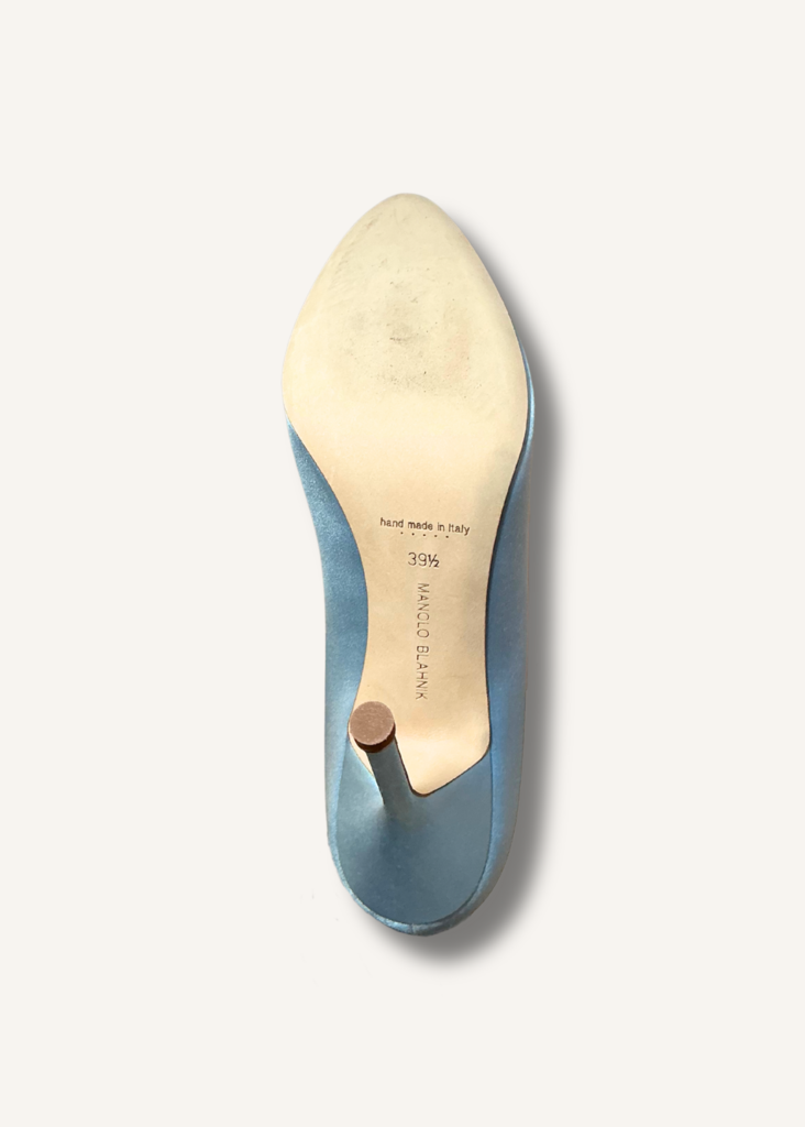 Manolo Blahnik Light Blue Hangisi Pumps