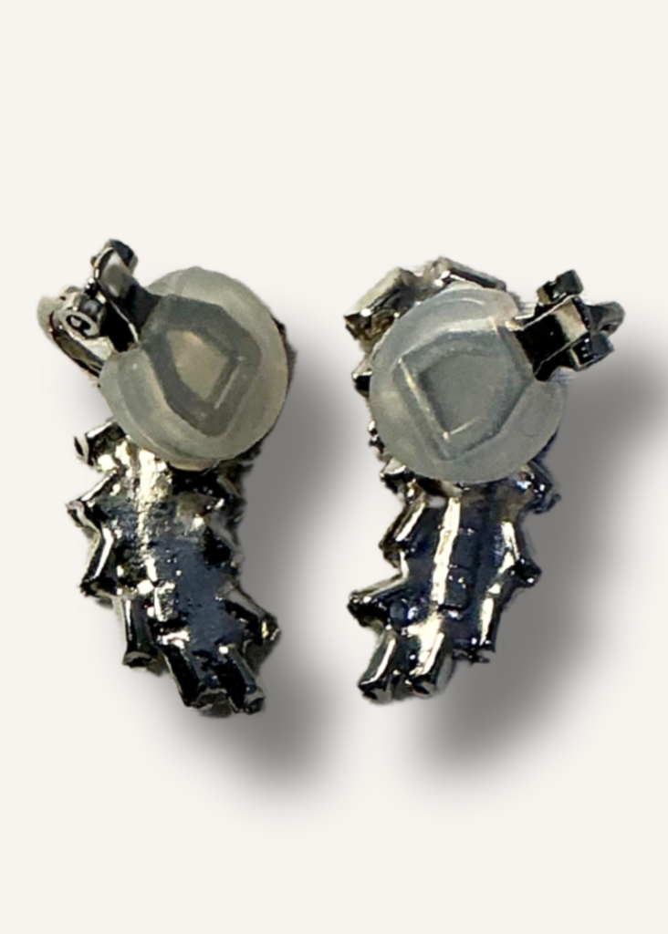 Loren Hope Lark Ear Cuff
