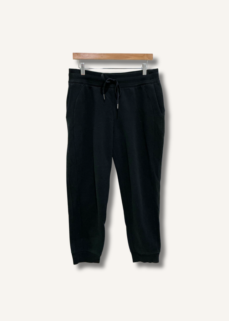 Lululemon Scuba Mid-Rise Oversized Jogger