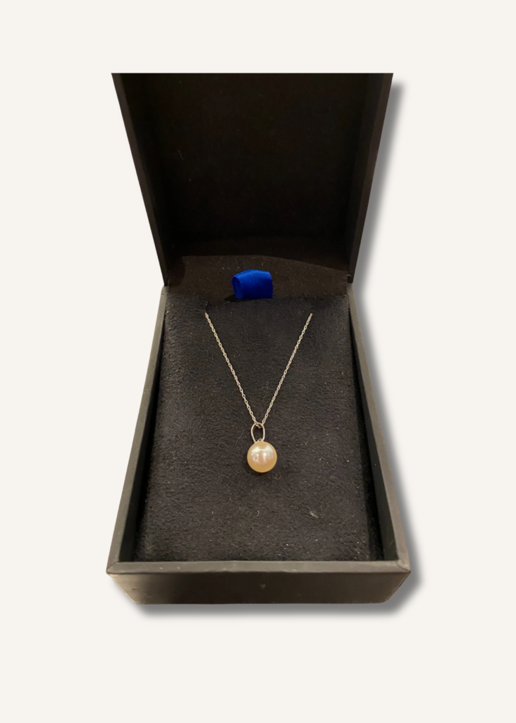 T&S Pearl Necklace
