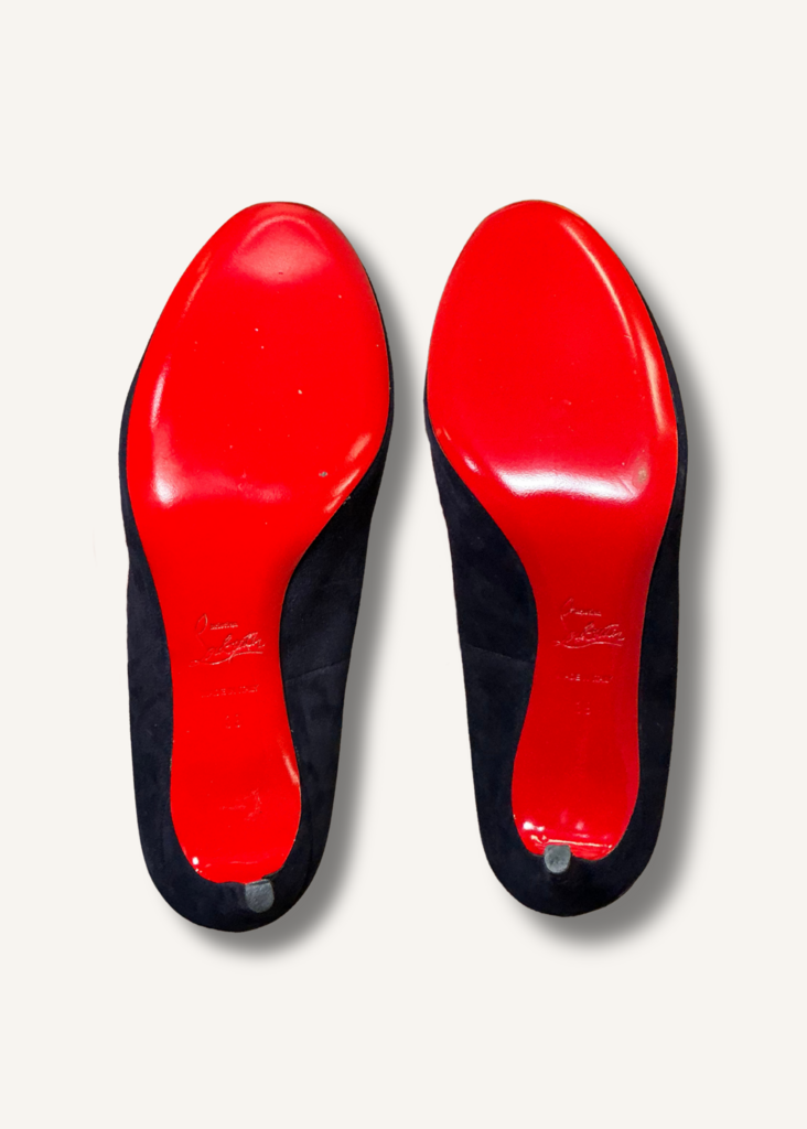 Louboutin Fifi Pumps