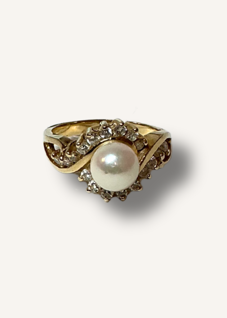 Pearl Ring