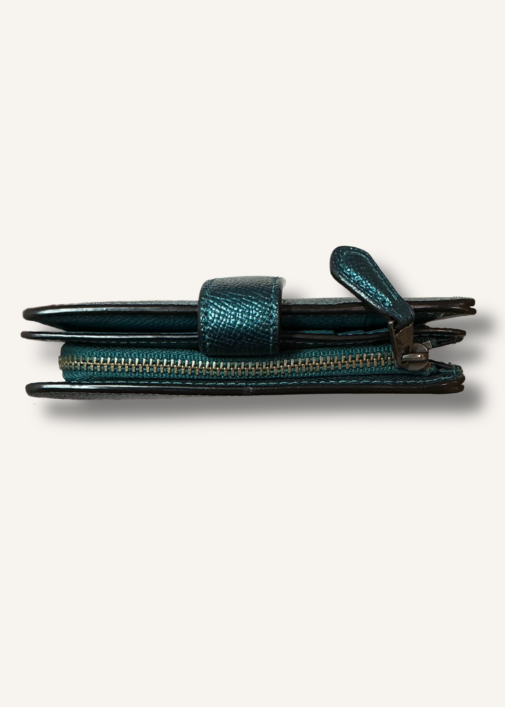 Coach Medium Corner Zip Wallet