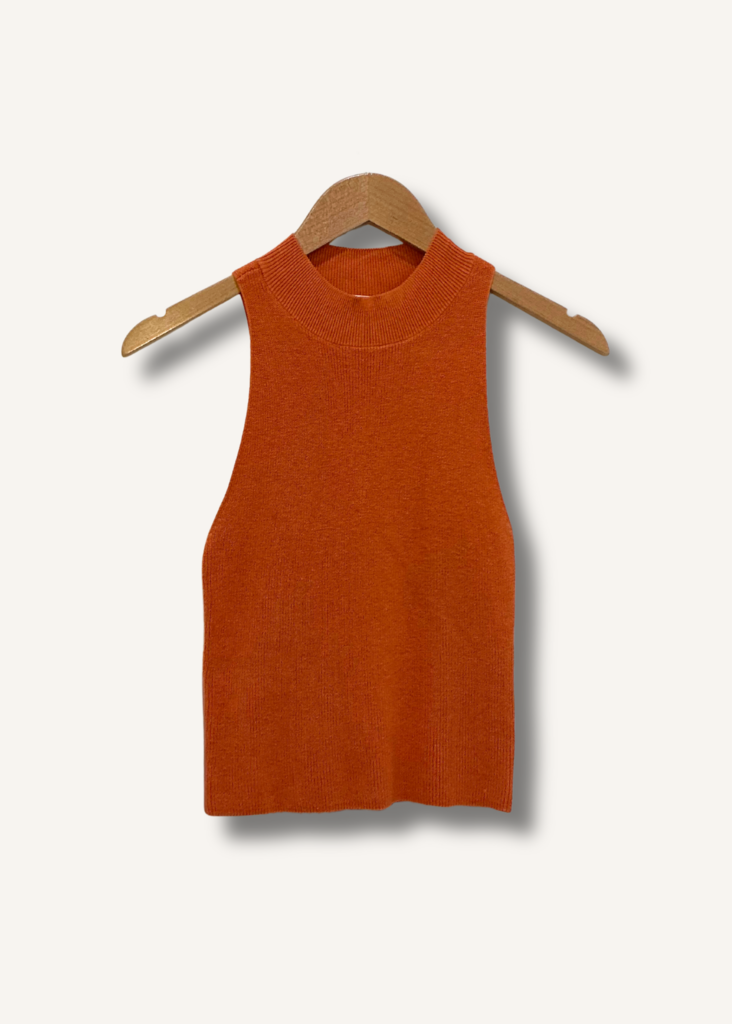 Frame Mock Neck Ribbed Knitted Top