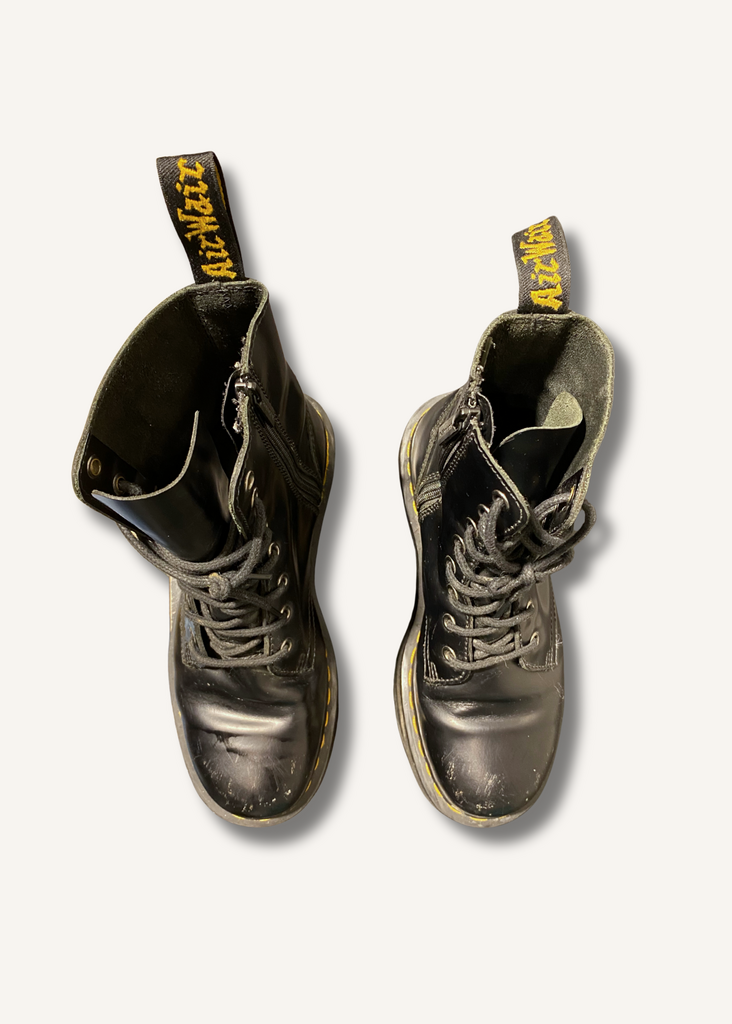 Dr Martens Jadon Boot Smooth Leather Platforms