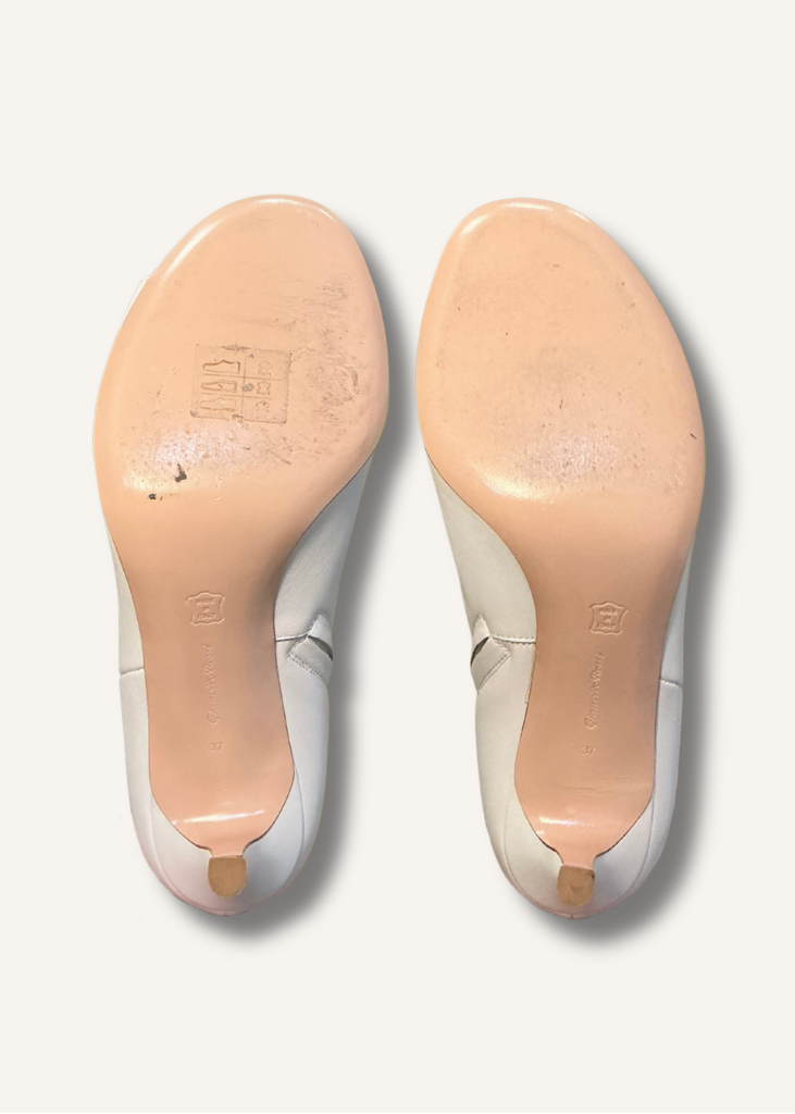 Gianvito Rossi Peep Toe Booties