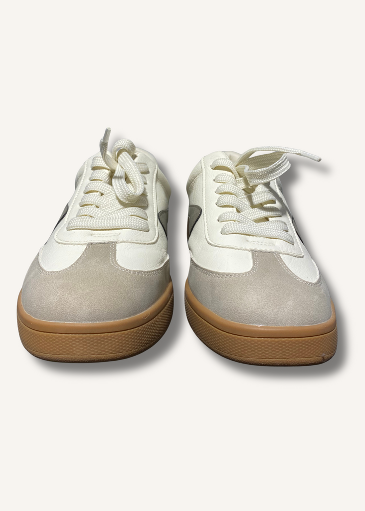 Dolce Vita Voyage Sneaker