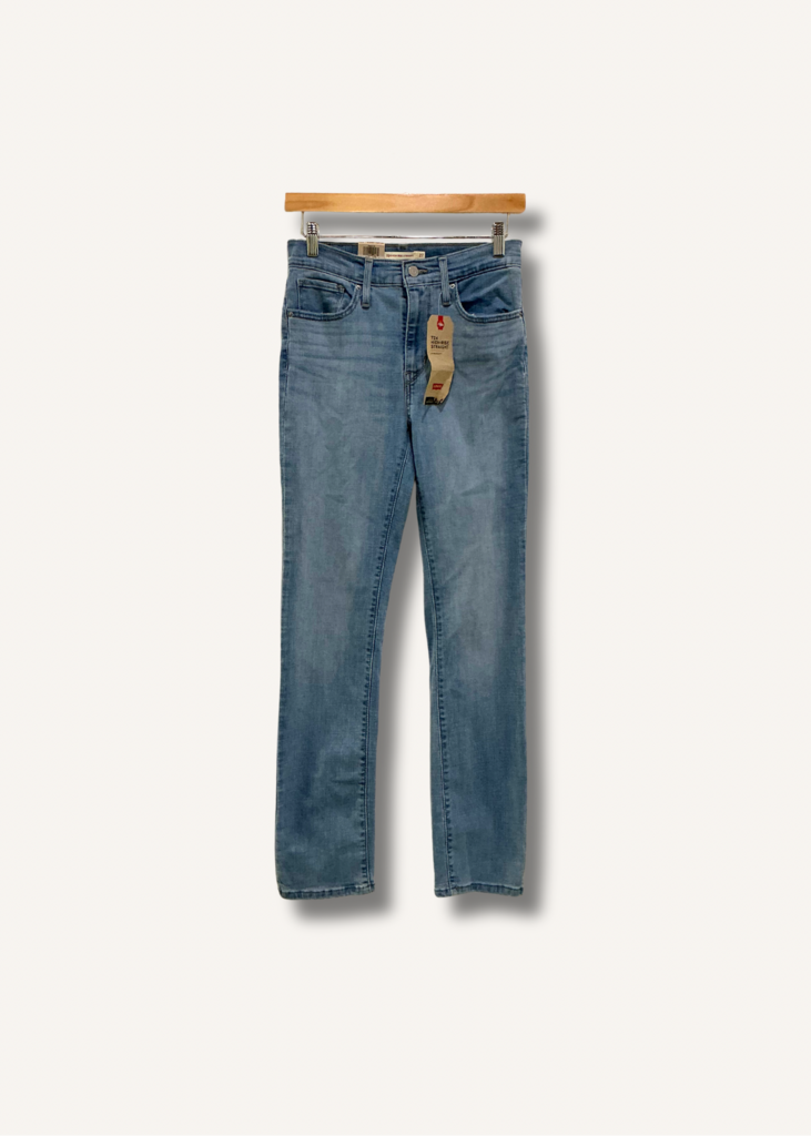 Levis 724 High-Rise Straight Jean
