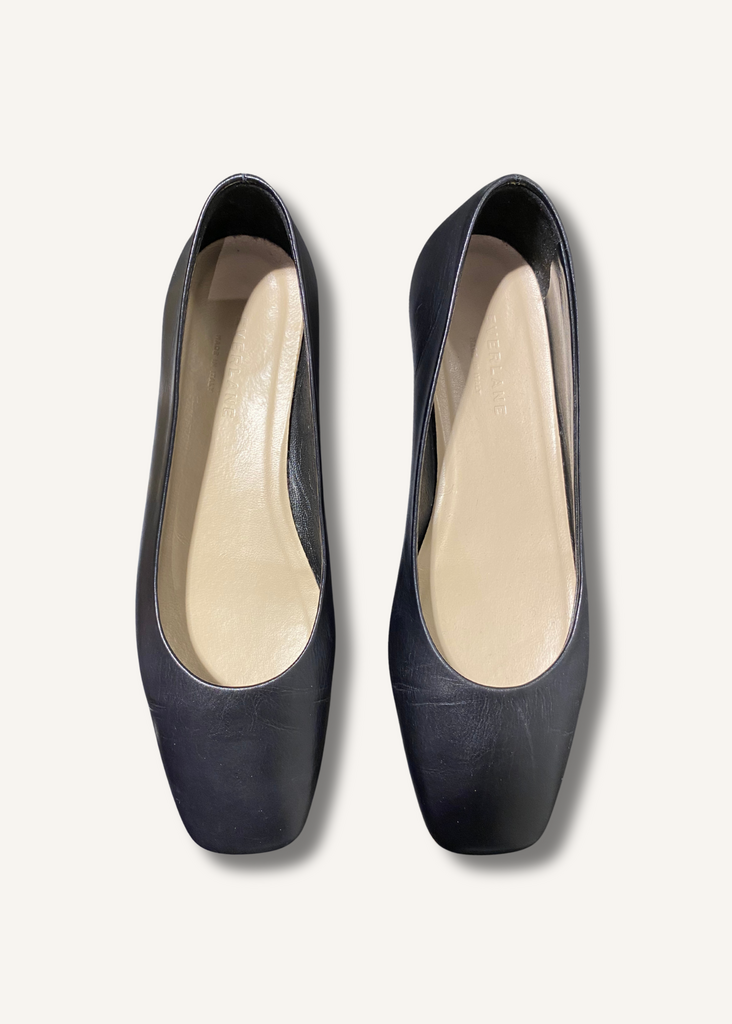 Everlane The ‘90s Flat