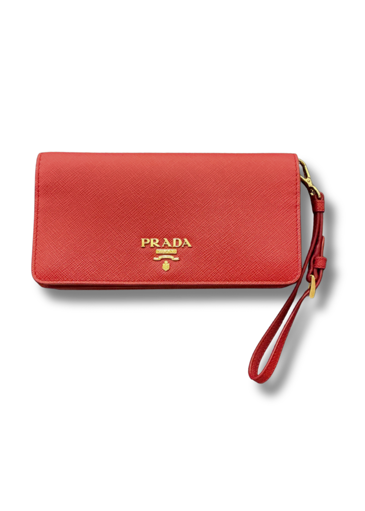 【✨美品】PRADA タイト スカート 赤 レザーベルト付き 刻印 金金具 Prada Wristlet – MODE Consignment