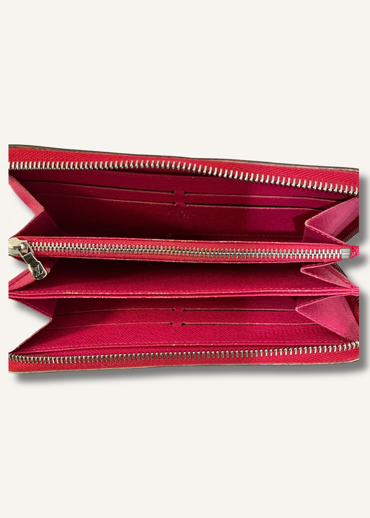 Louis Vuitton Zippy Wallet