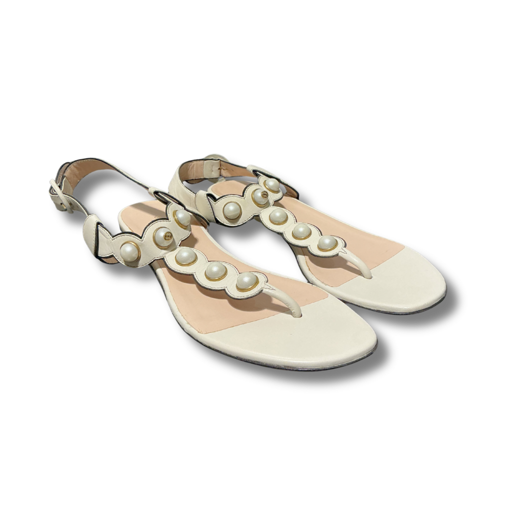 Gucci Gucci Willow Faux Pearl Flat Sandals
