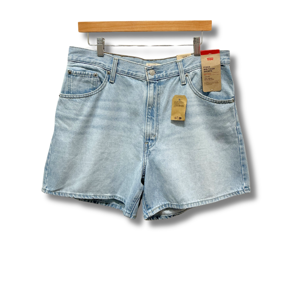 Levis Cinch Mid-Thigh Shorts