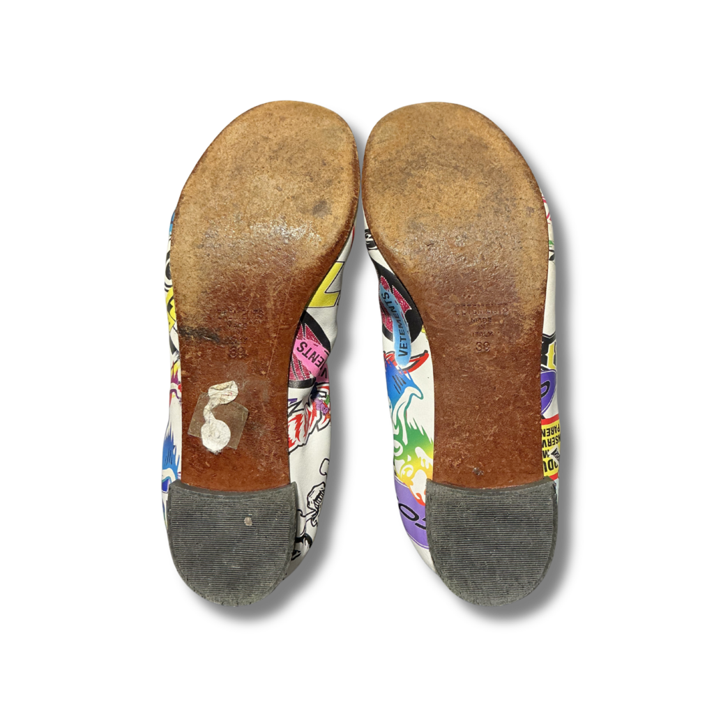 Vetements Graffiti Leather Ballet Flats
