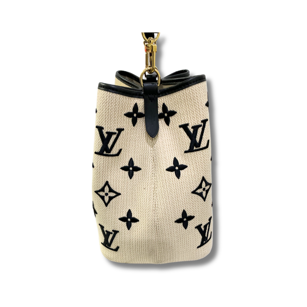 Louis Vuitton Neonoe Bucket Bag