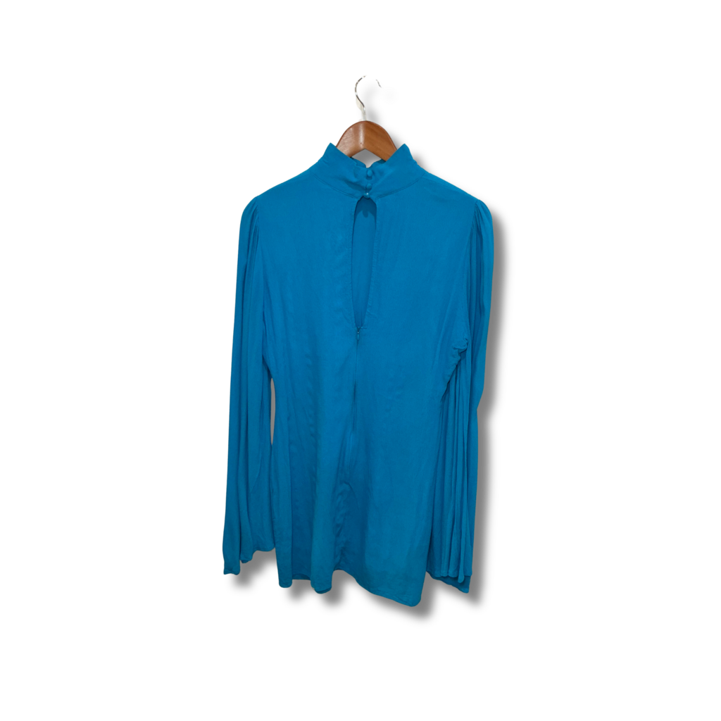 Vestique Dress