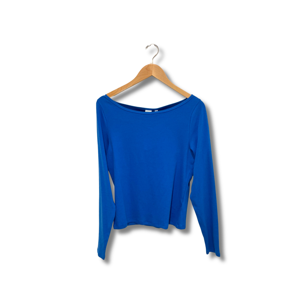 Aritzia top