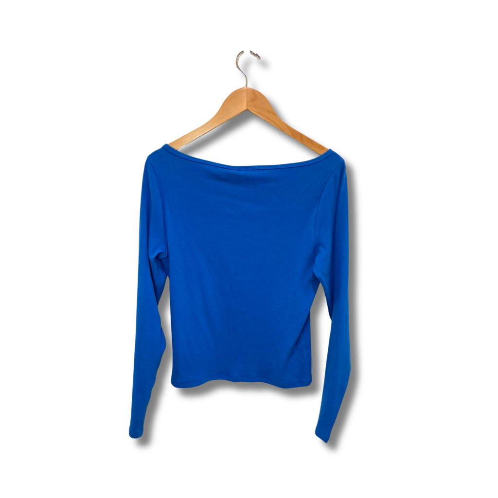 Aritzia top