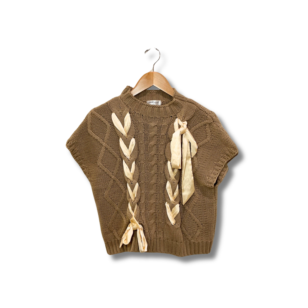 Vestique Sweater
