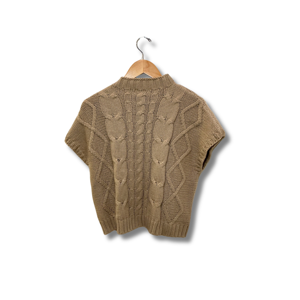 Vestique Sweater