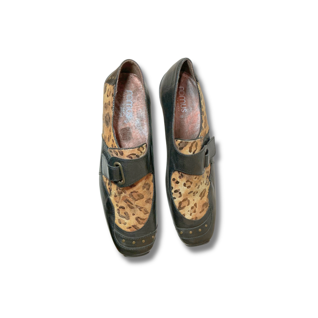 Romus Shoes