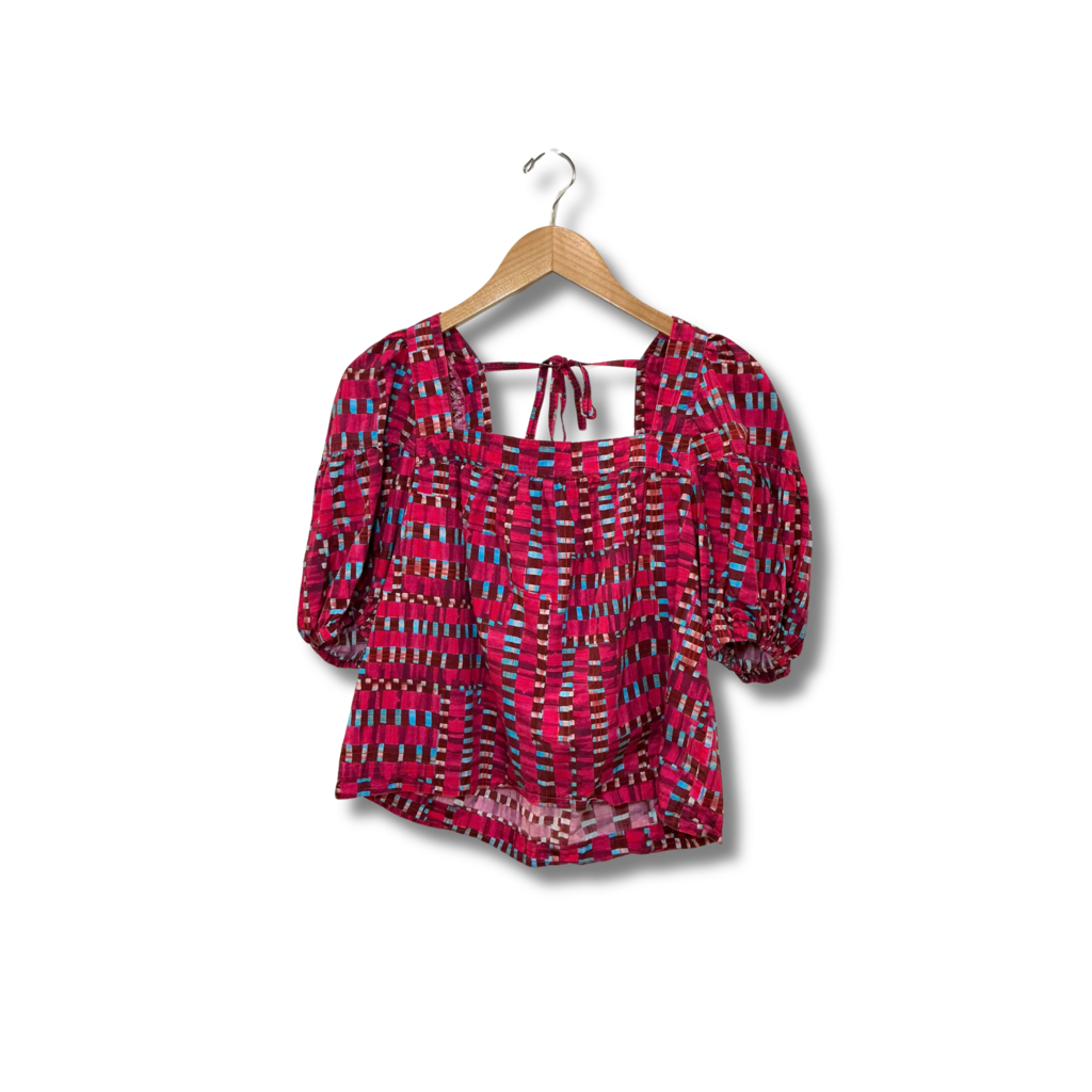Marie Oliver top